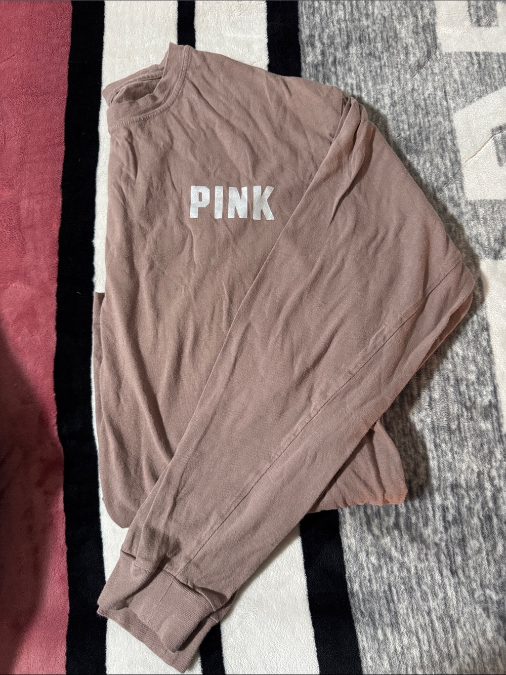 PINK long sleeve t shirt